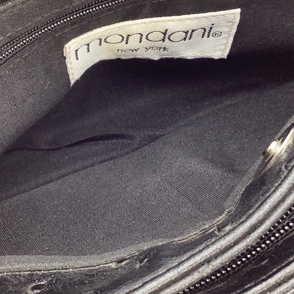 Vintage Black Mondani NewYork Handbag w chain strap - Picture 3 of 7